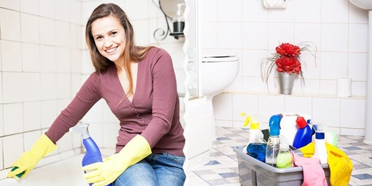 Bathroom Cleaning in Loomis, CA:
