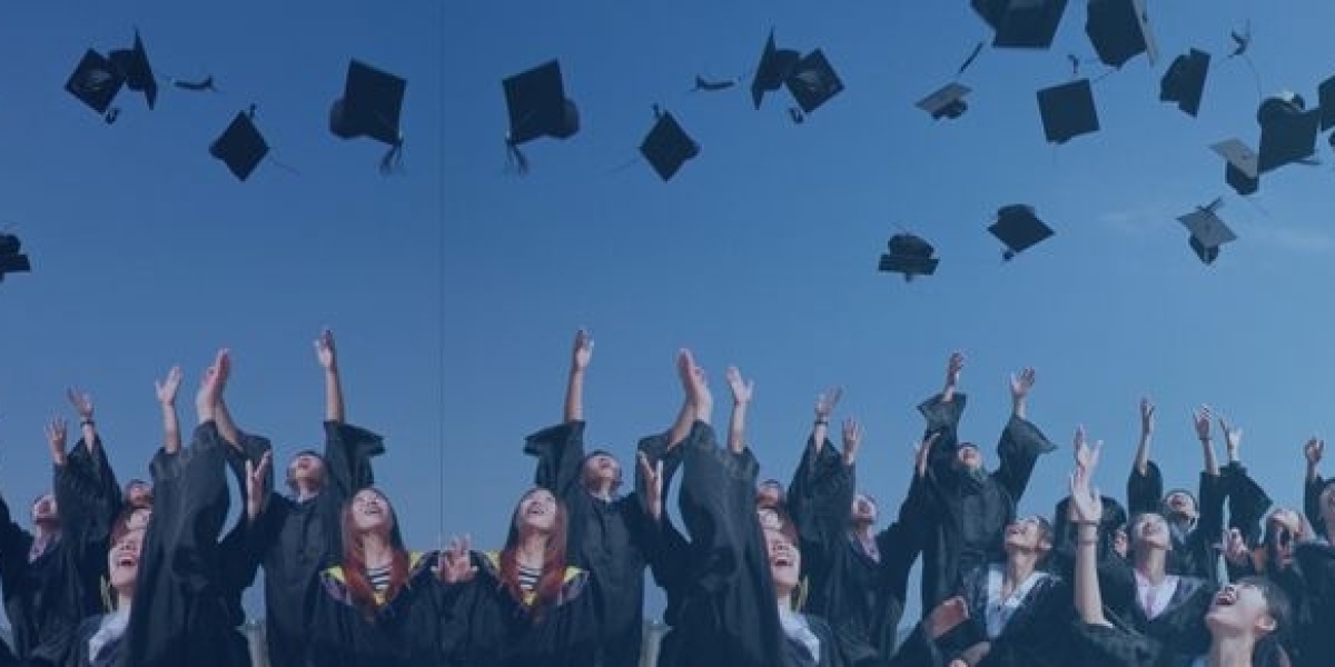 Safe Your Future with an Education Loan for Studies Abroad
