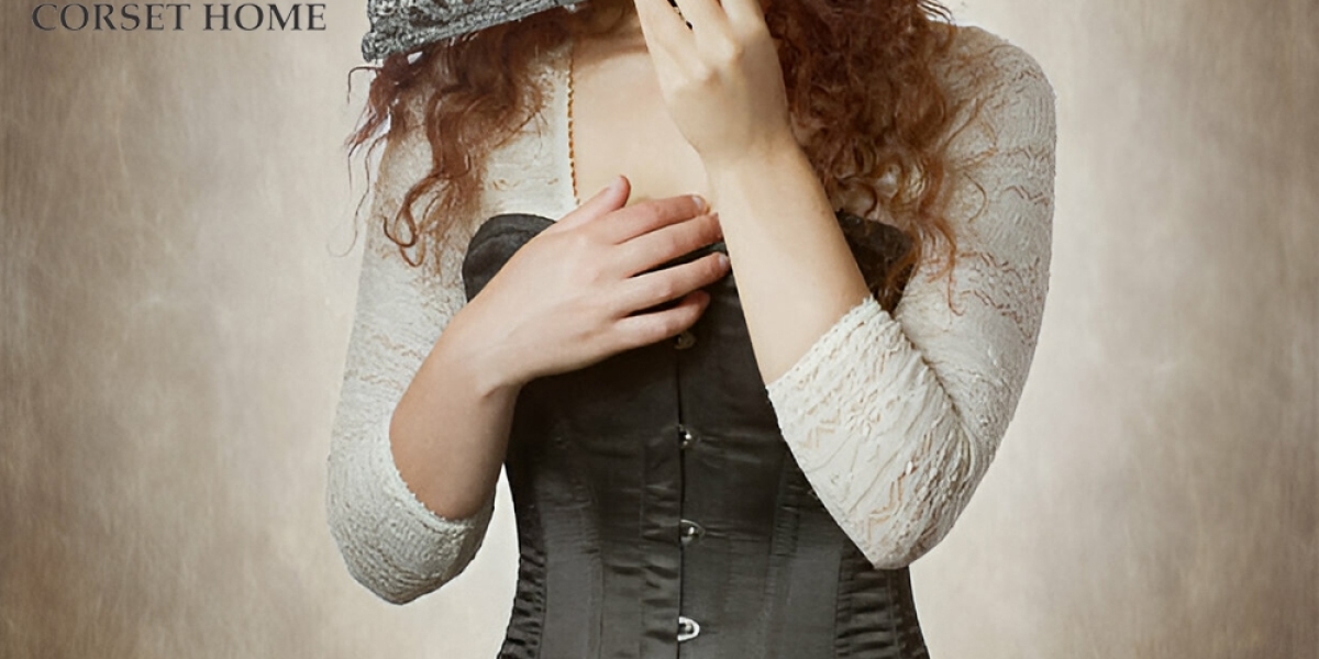 Overbust Corsets: From Historical Undergarment to Modern Fashion Icon
