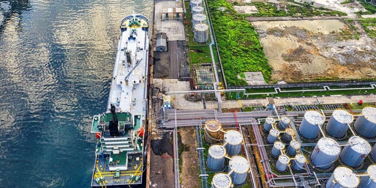 Optimizing Fuel Distribution with Advanced Transport Solutions