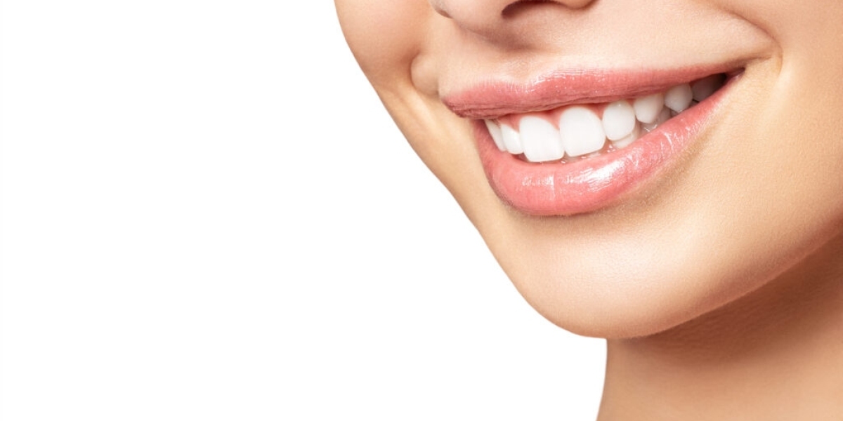 Achieve a Perfect Smile with Laser Cosmetic Dentistry