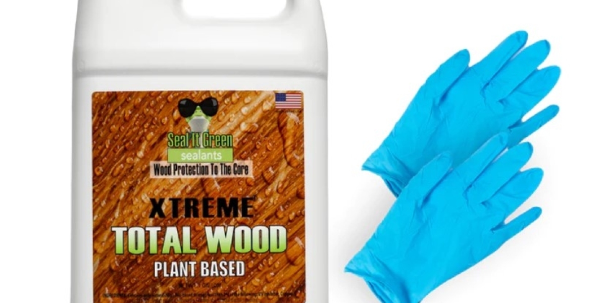 How Eco-Friendly Sealers Enhance the Durability of Your Fence Sealer