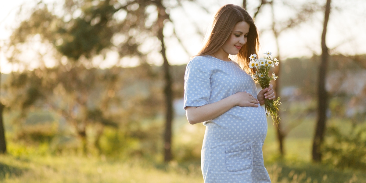 Maternity Photography's Significance: Celebrating the Journey with Moments Creator