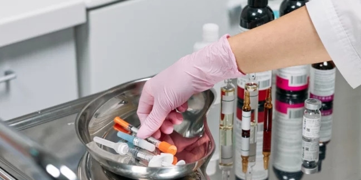Exploring the Benefits of Hyaluronic Acid Fillers in Aesthetics