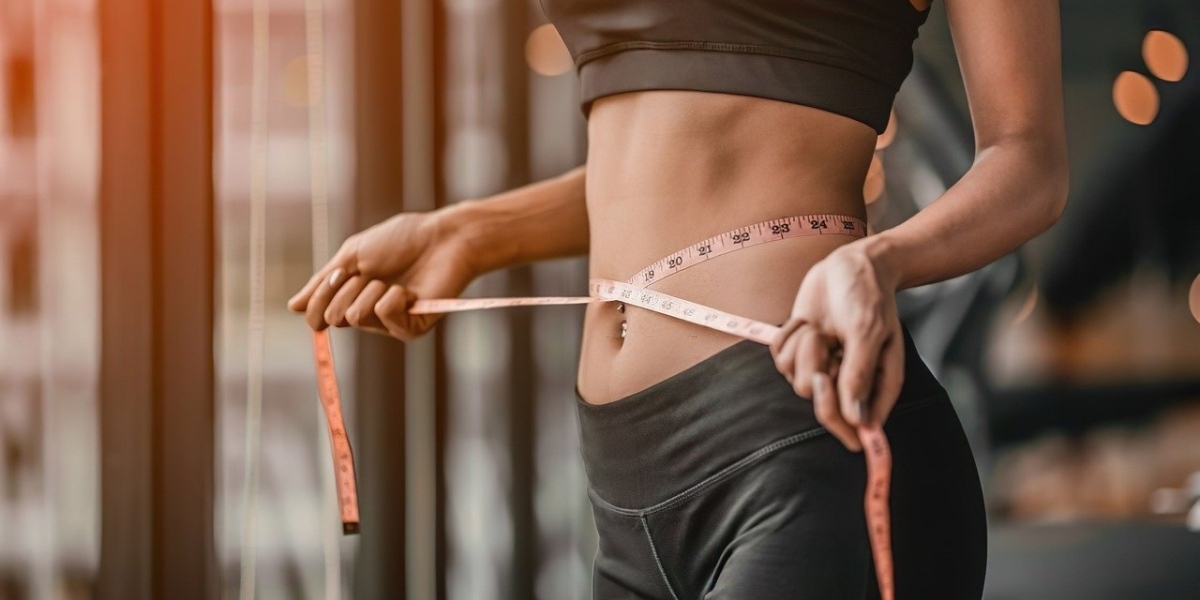 Navigating Skin Care and Waxing During Weight Loss: What Elizabethtown Residents Need to Know