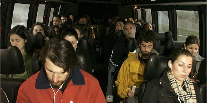 Role of Employee Shuttle Services in Reducing Traffic Congestion
