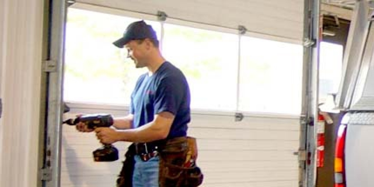 Common Garage Door Problems Solved by Westminster Experts