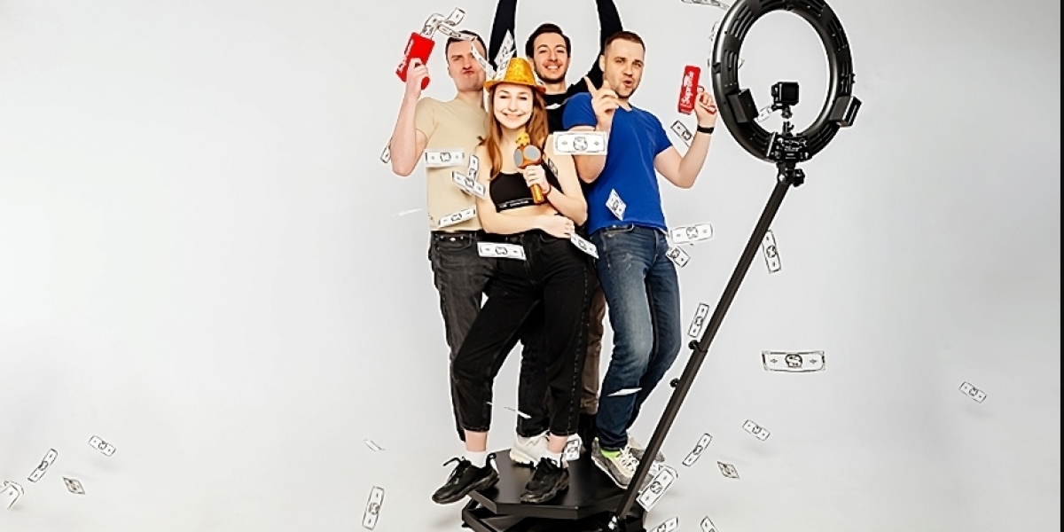 Top Reasons to Choose a 360 Video Booth for Your Next Corporate Event