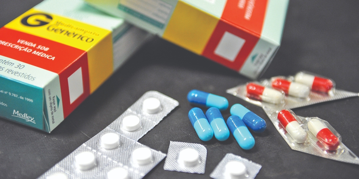 ¿Qué pasa si me baño con laurel y romero? Conoce los beneficios