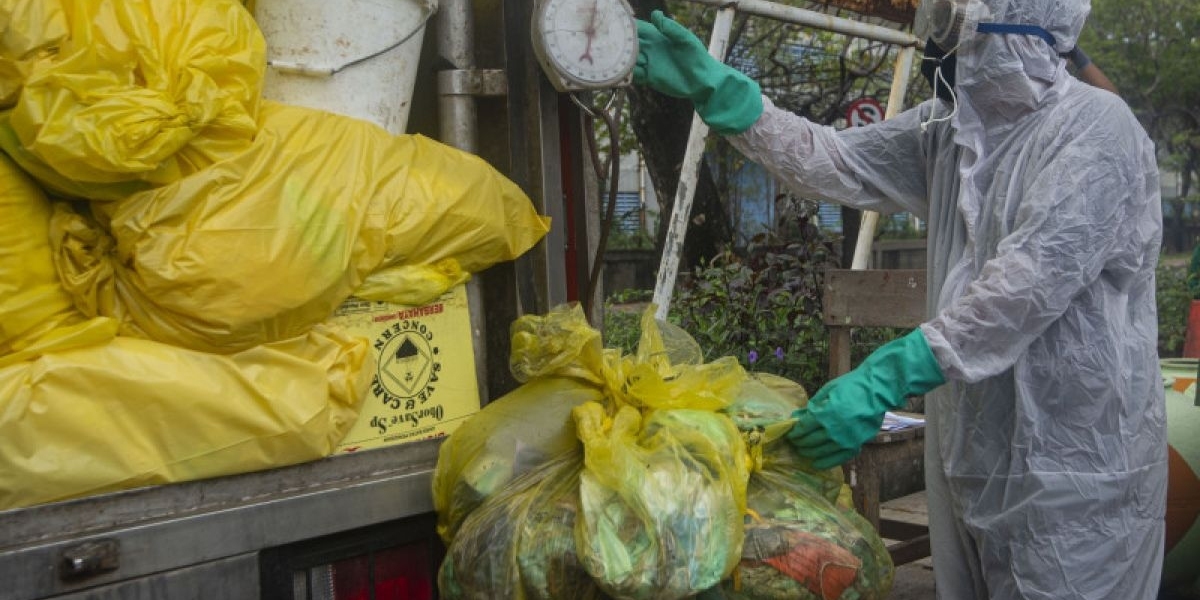 Compliance Challenges in Biohazard Waste Regulations: Solutions and Strategies