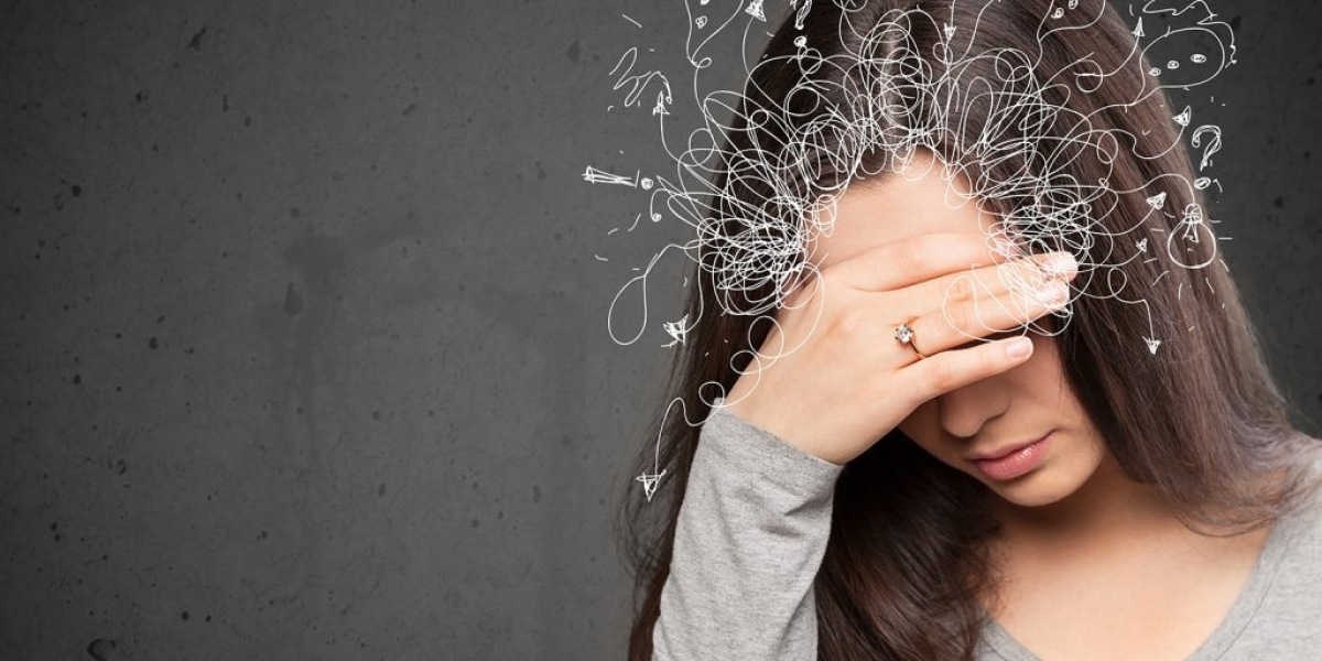 From Restless Nights to Rejuvenated Mornings: A Holistic Approach to Beating Insomnia