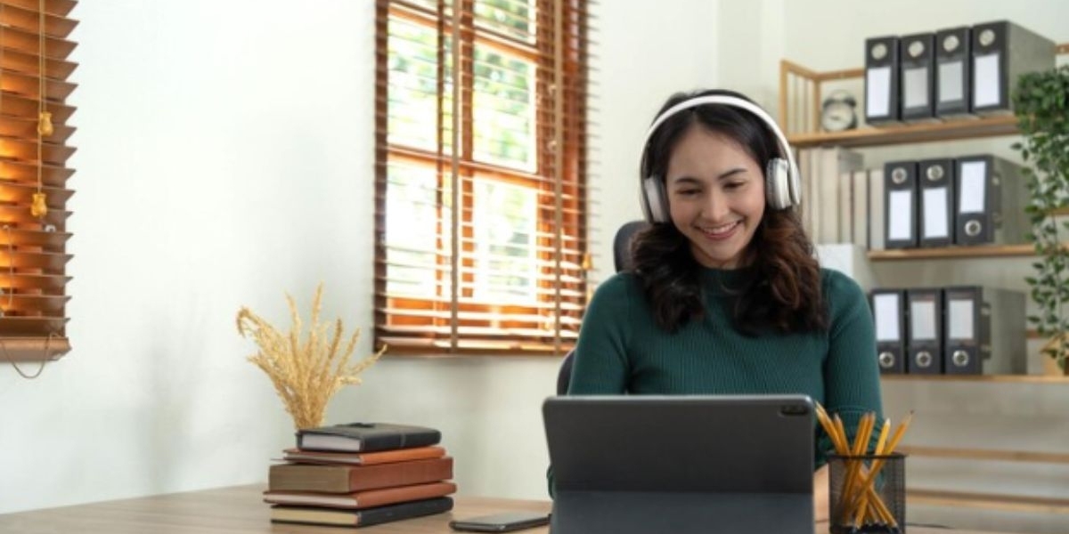Top 10 Advantages of Taking Online Classes for Students