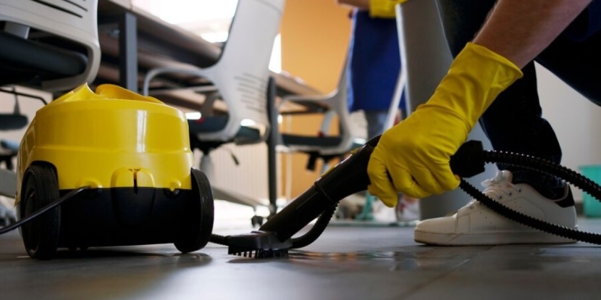 Essential Tips for Effective Commercial Cleaning Services