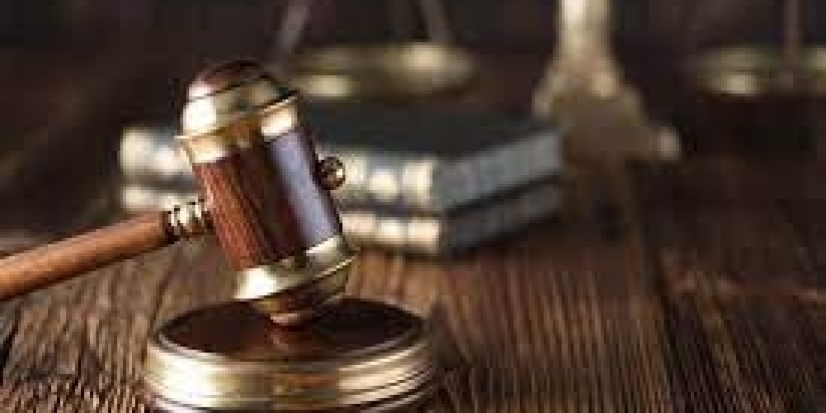 How can choose a best lawyer