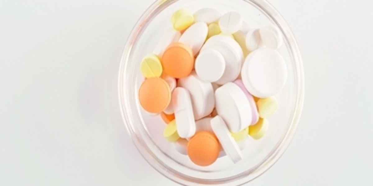 How is itraconazole applied in the pharmaceutical chemical factories?