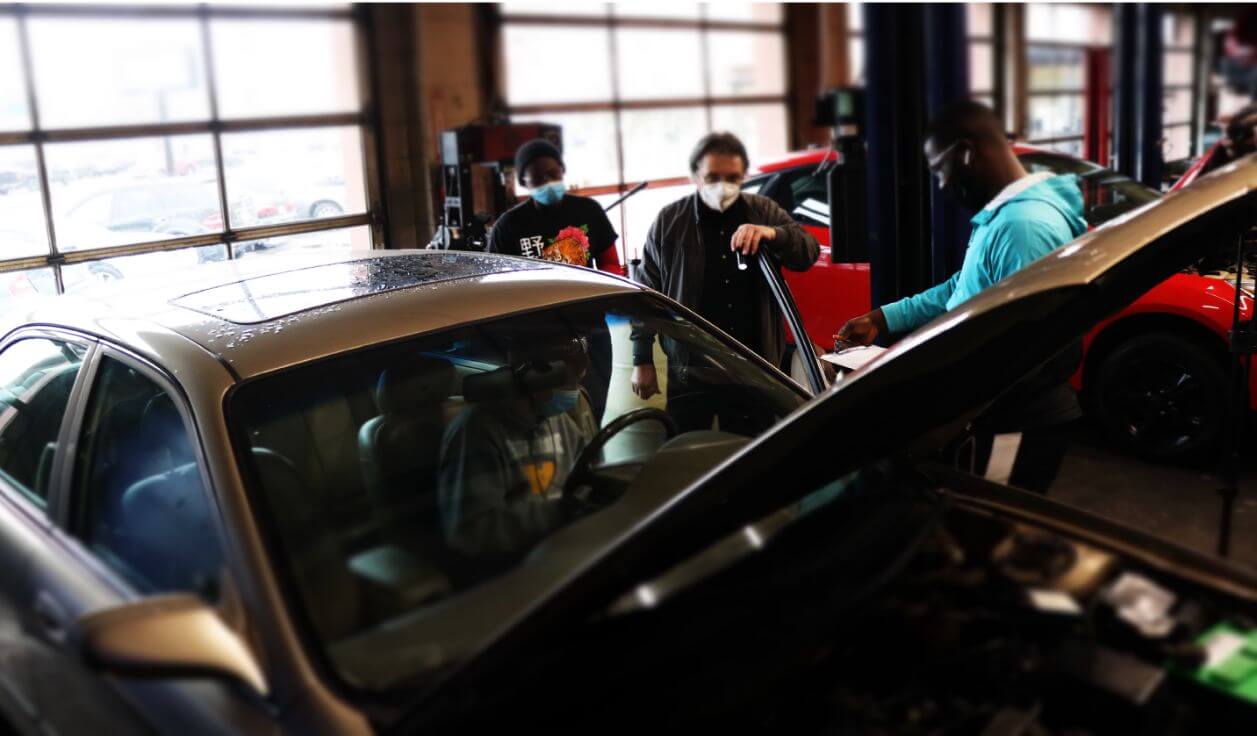 Automotive Engineering - Auto Repair Technician training