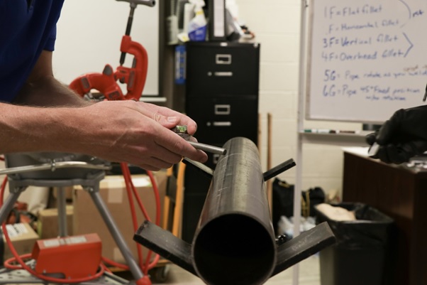 Trade School for Pipefitting: Pipefitting Career Tips