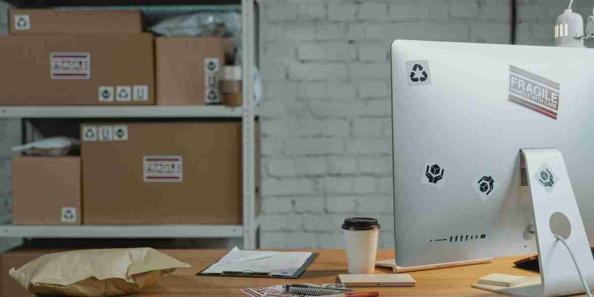 E-Commerce Business Storage: Managing Stock Efficiently